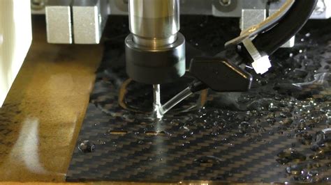 carbon viber skin using a vacuum on a cnc machine|Cutting Carbon Fiber in CNC router with Vaccum. .